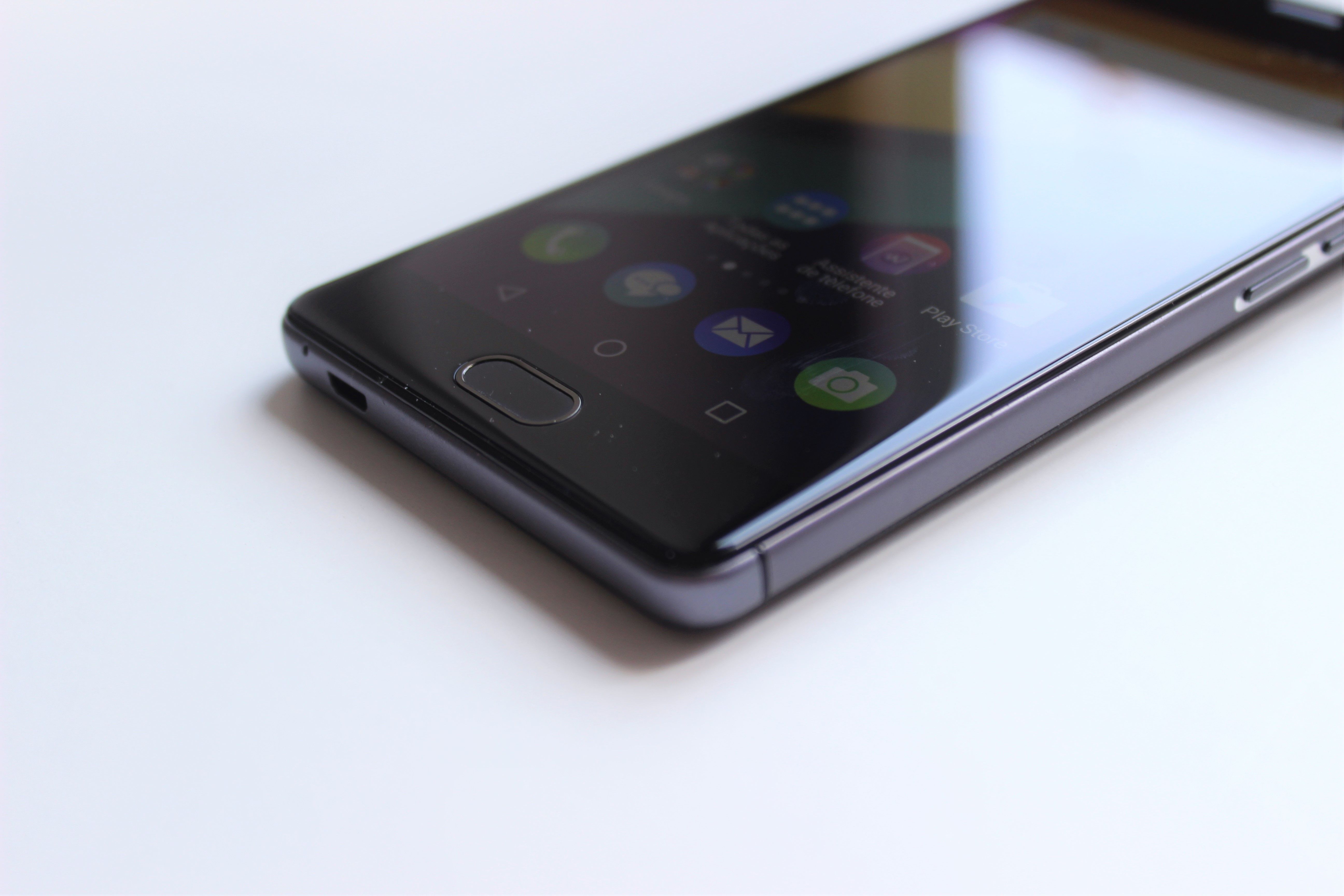 Review Análise Wiko Ufeel