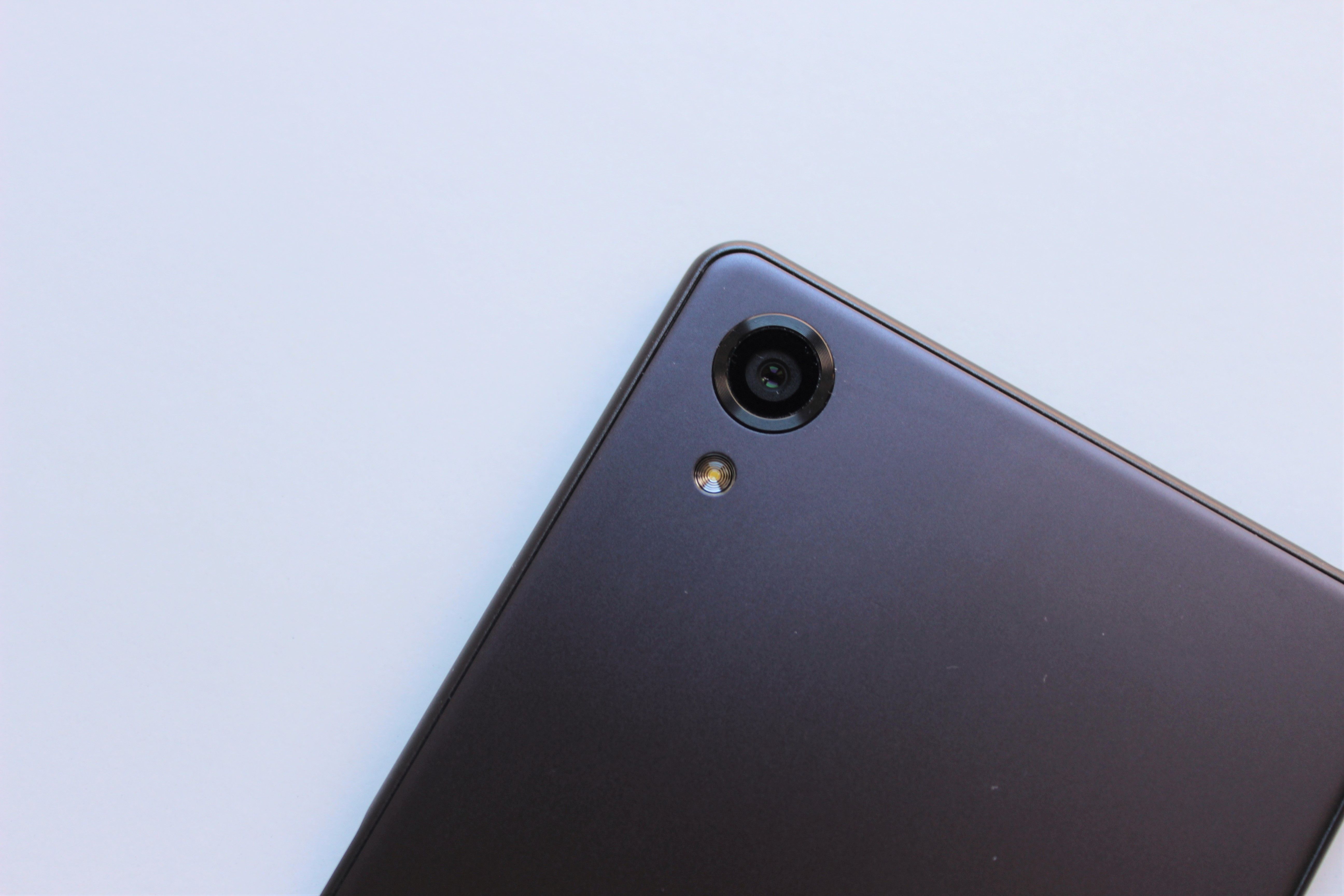 Análise Review Sony Xperia X