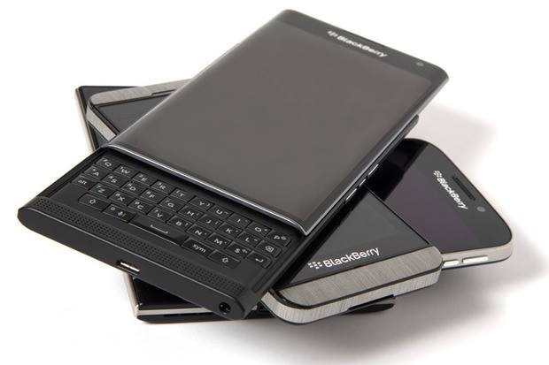 blackberry smartphone 12