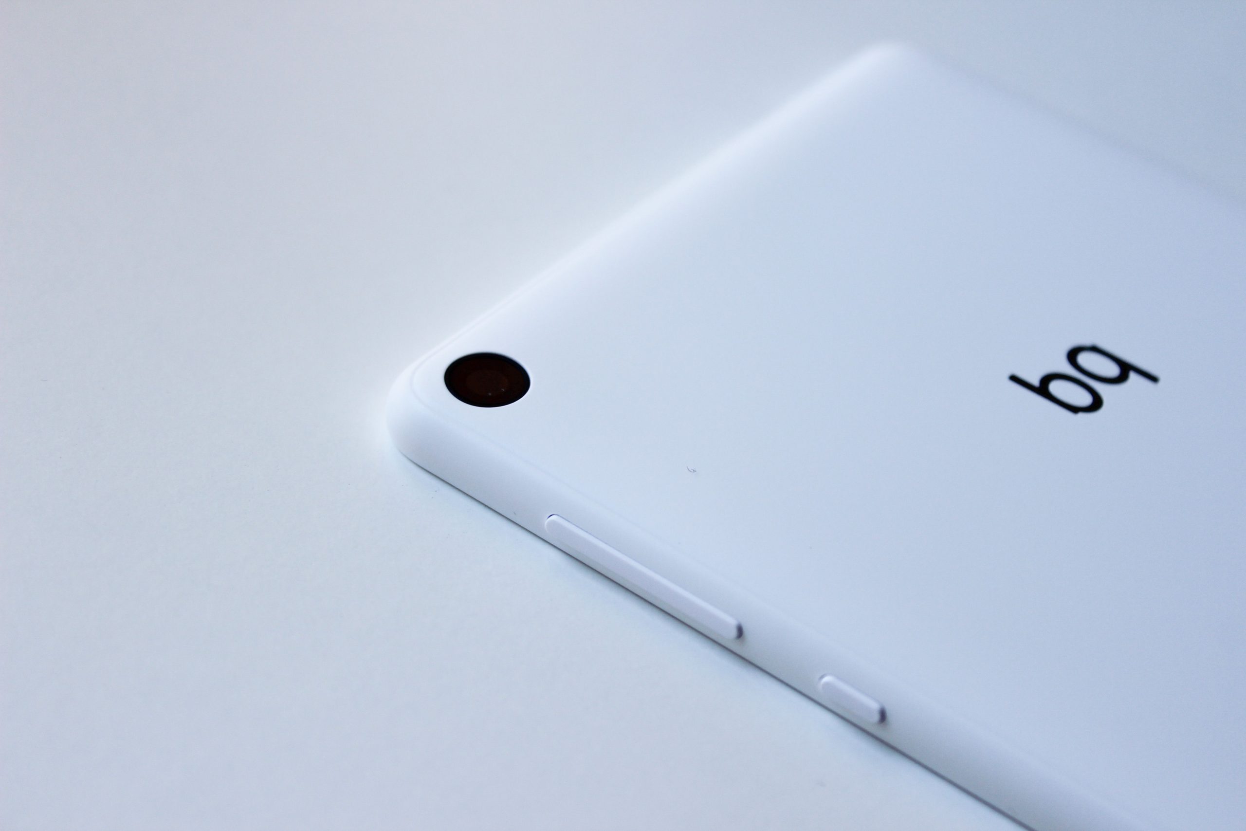 Análise Review BQ Aquaris M8