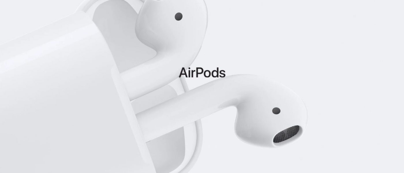 Airpods pro ios. Наушники Apple большие Air pods Max. Наушники эпл аирподс Макс гифка. Наушники Apple баннер. Беспроводные наушники Apple AIRPODS Max на голове.