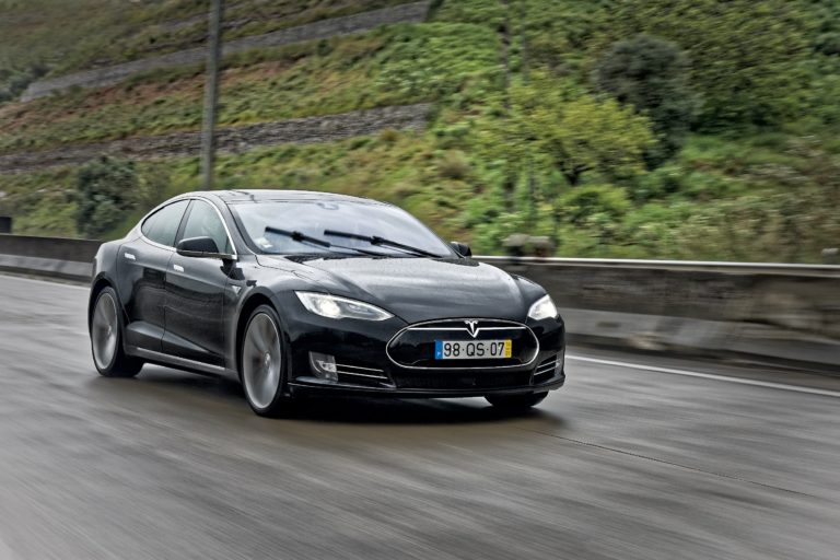 Tesla Model S P85D
