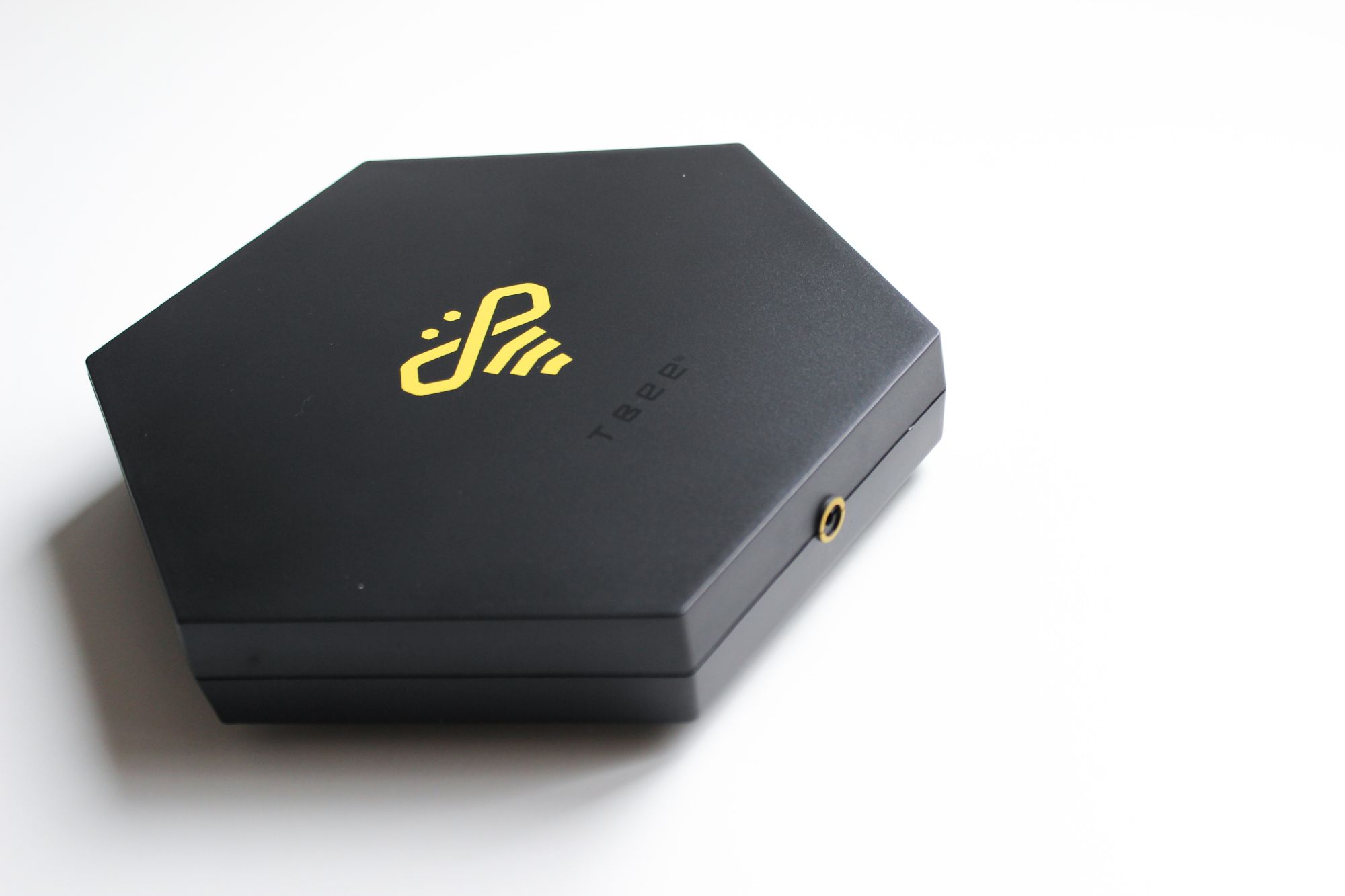 Análise Review Tbee