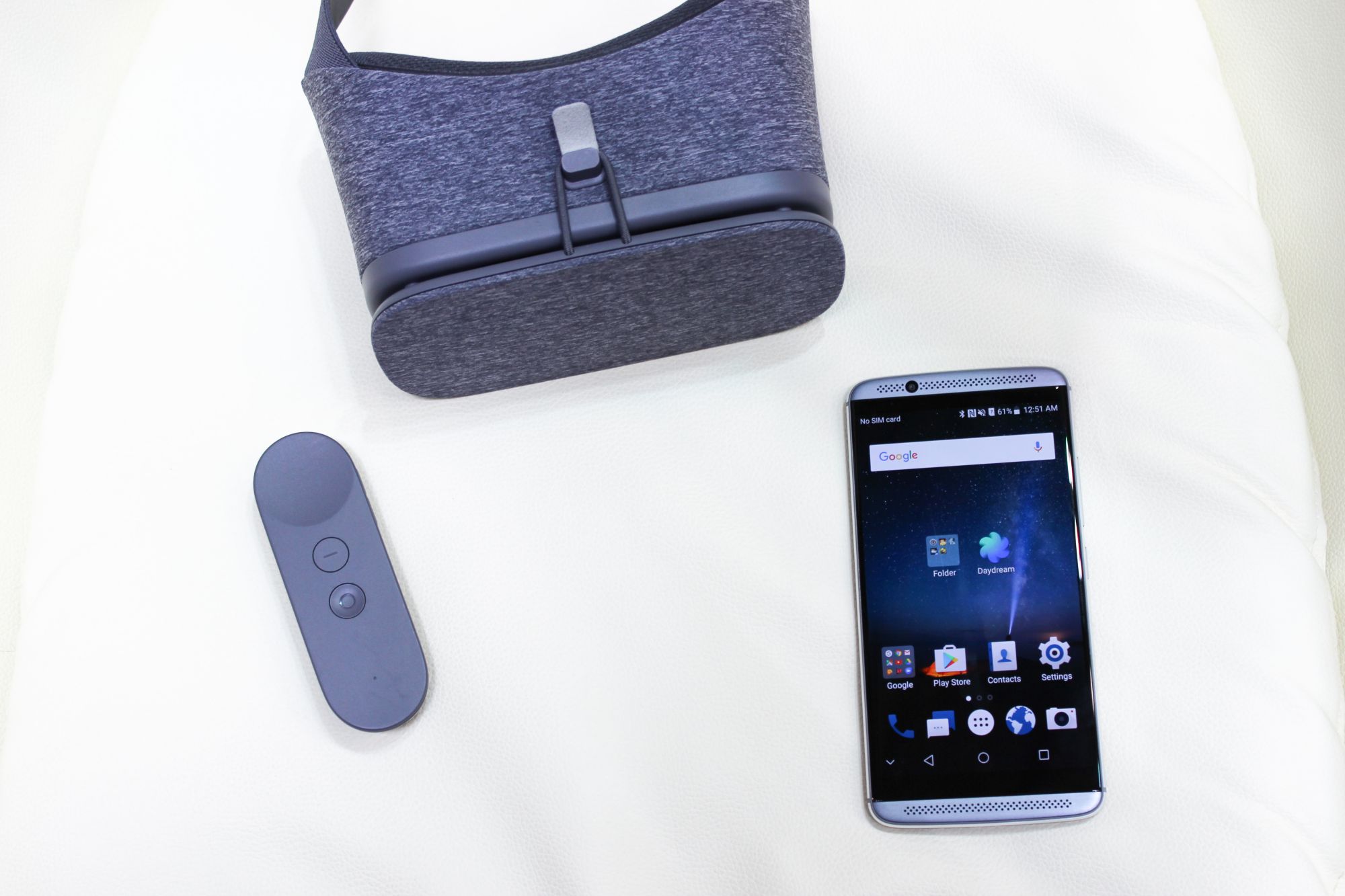 Google Daydream View