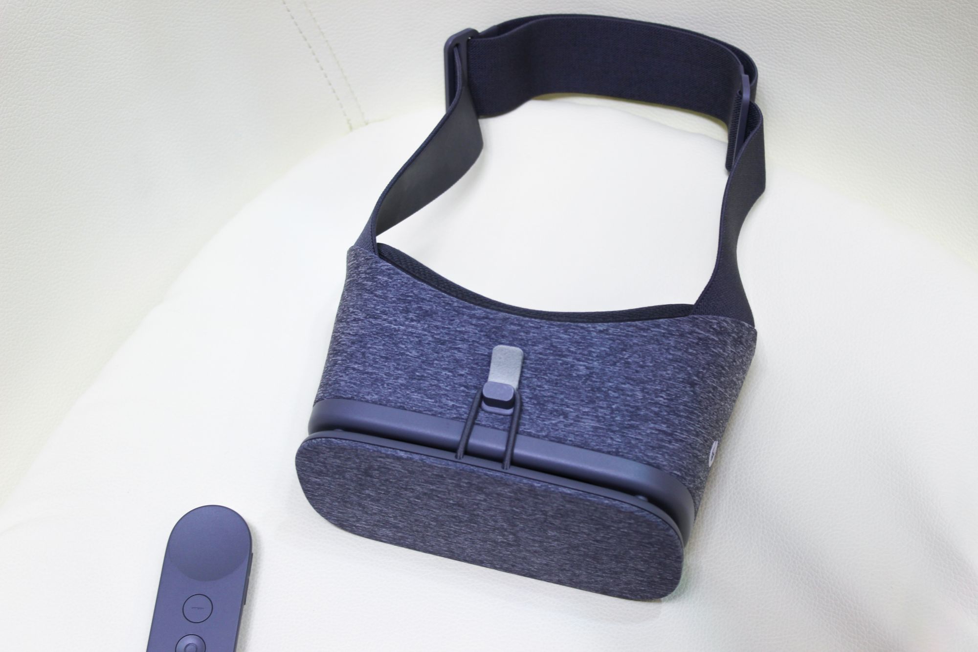 Google Daydream View