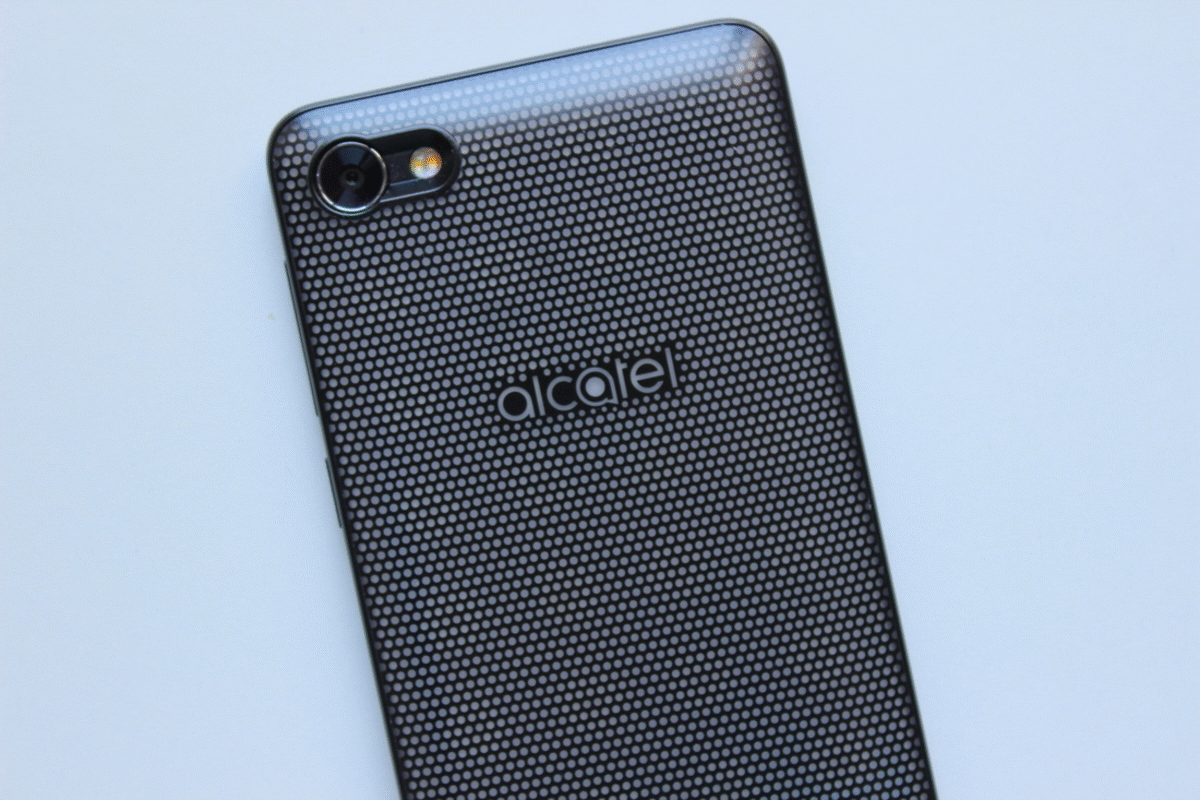 Análise Review Alcatel A5 LED