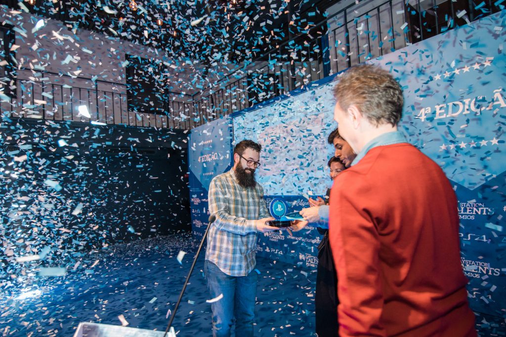 Marco Bettencourt a receber o Prémio