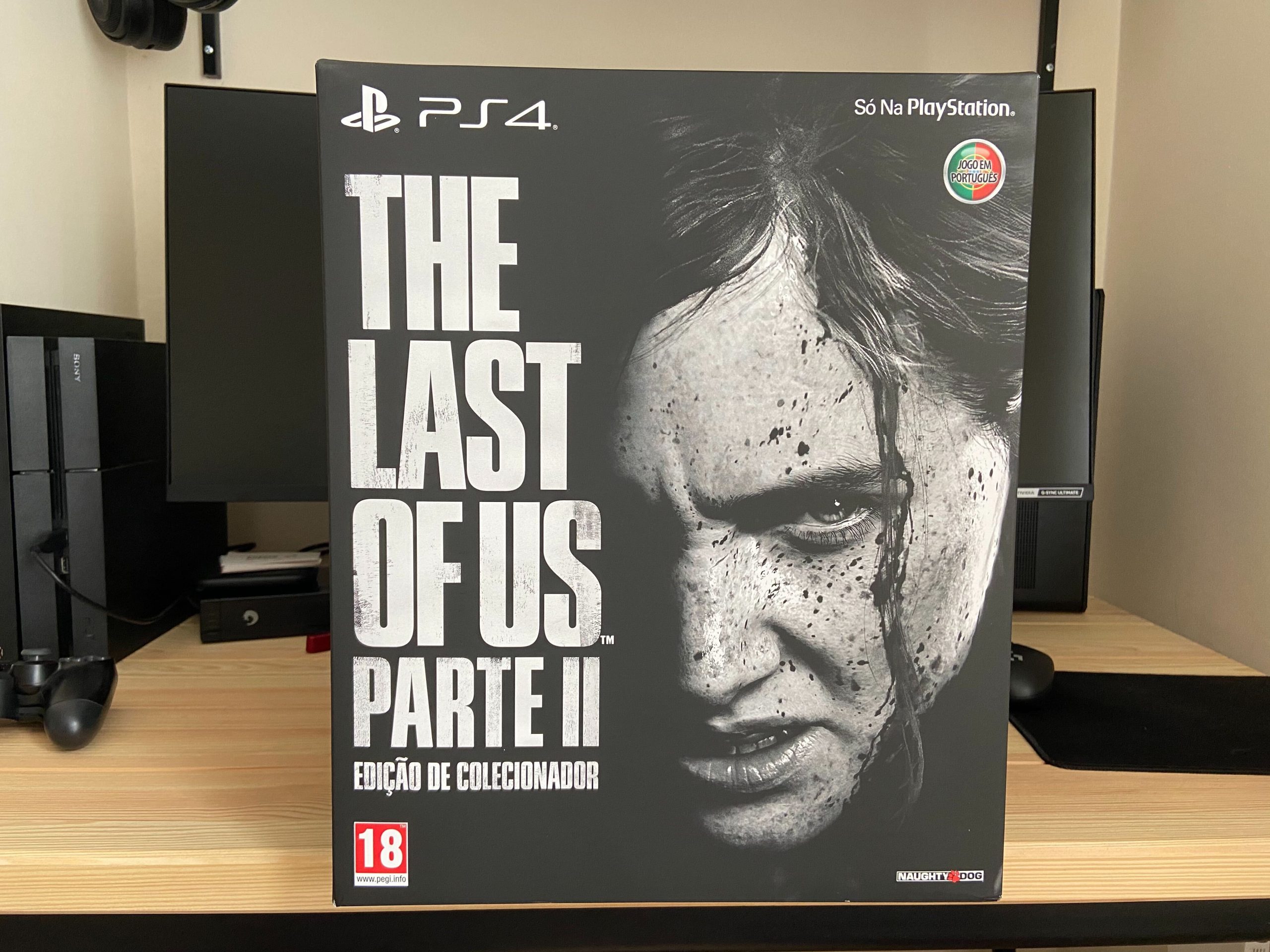 Em seu primeiro aniversário, The Last of Us Part II ganha estátua de Abby e  novos produtos