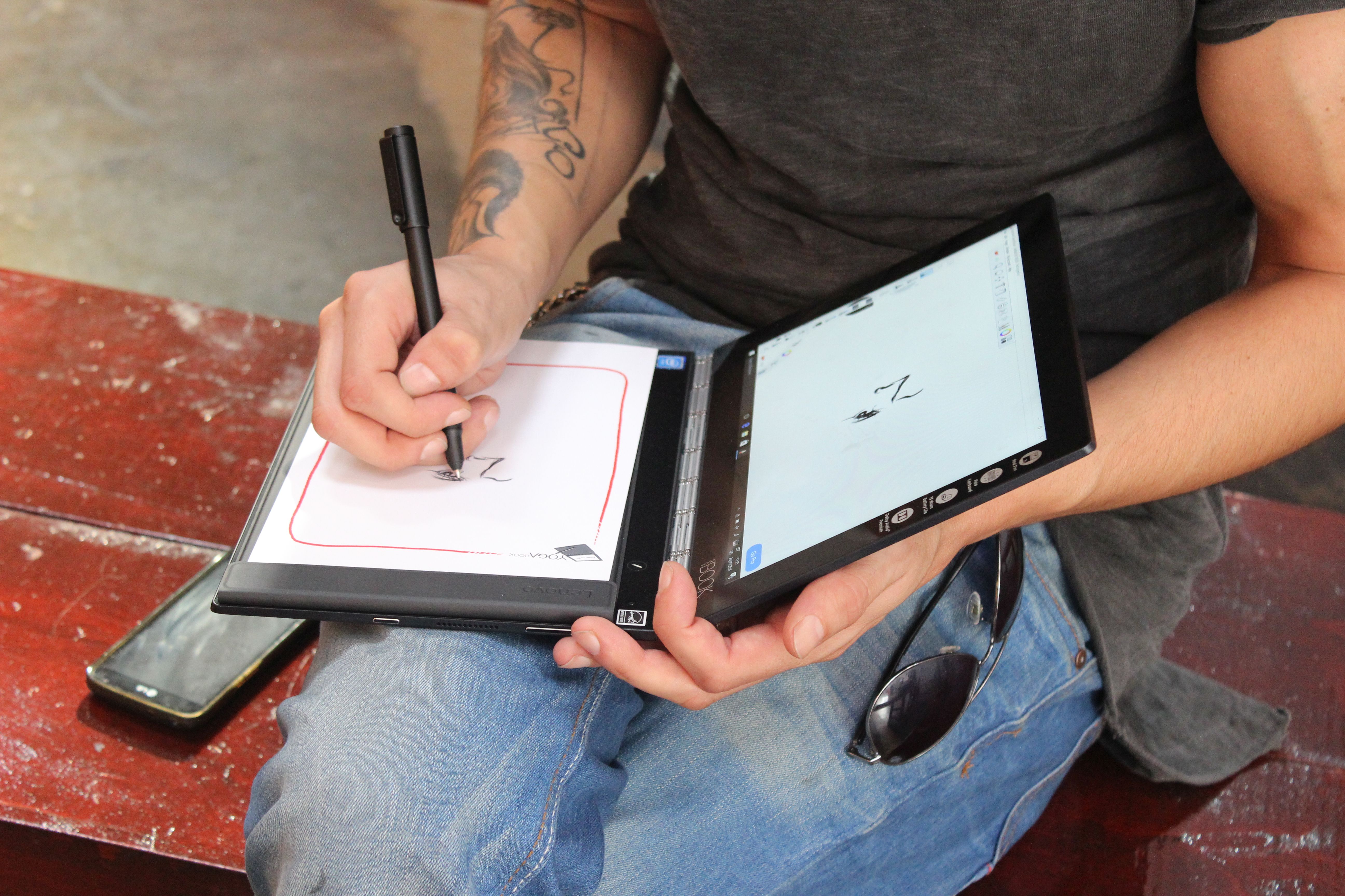 Lenovo Yoga Book